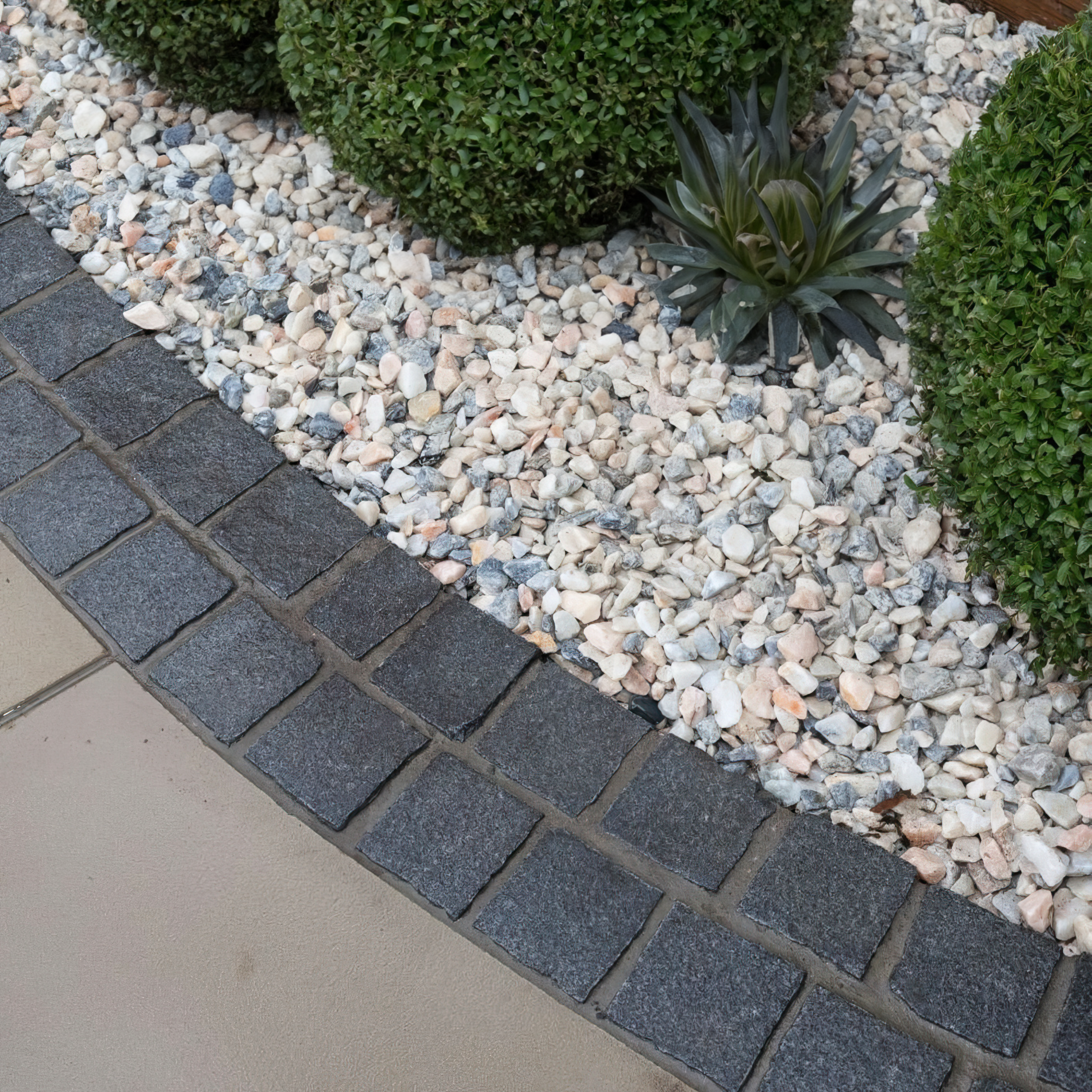 20mm Polar Pink Marble Chippings  | S251455