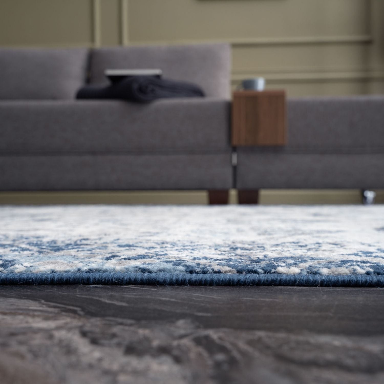 Montana Vintage Navy Rugs | 4030