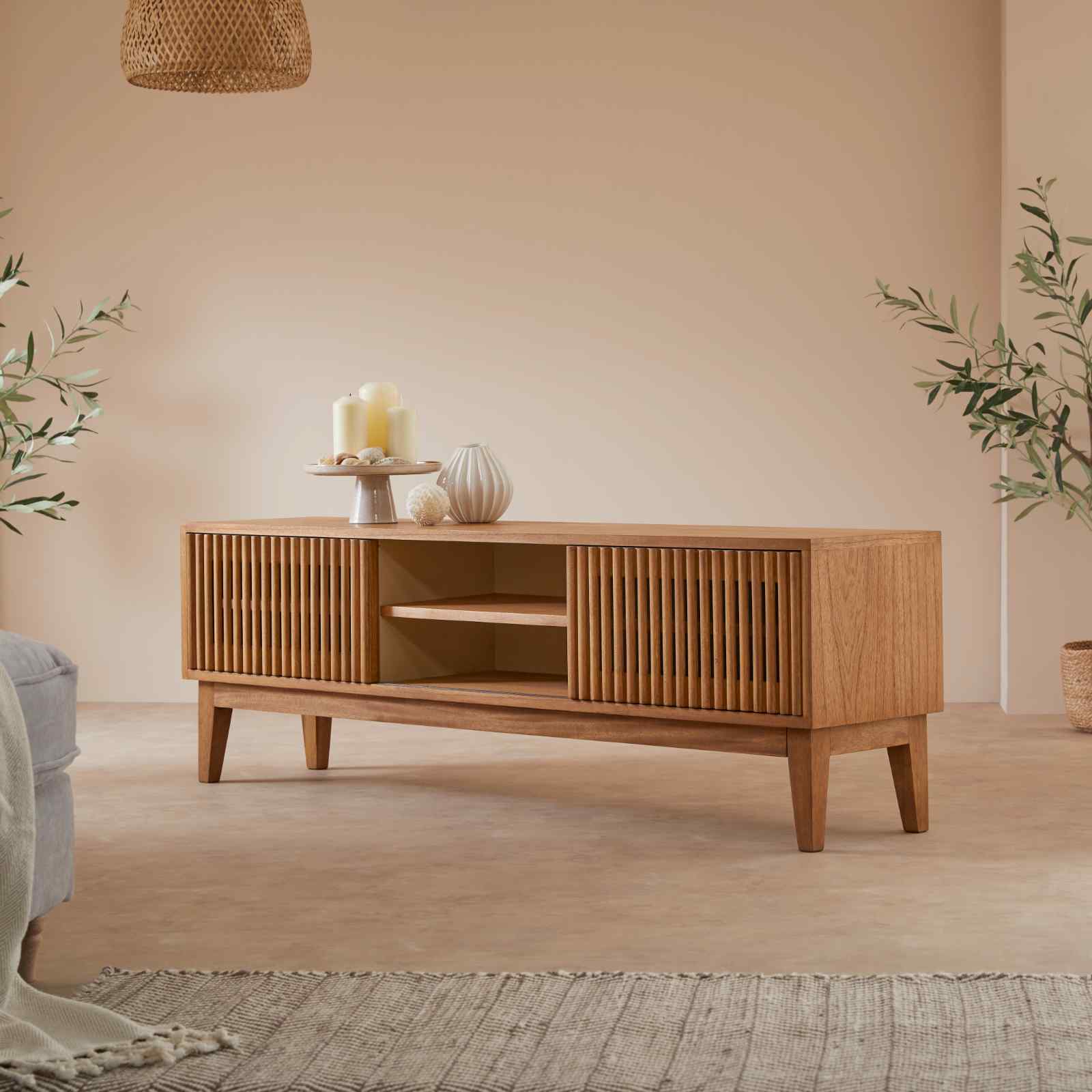 Melia Media Unit with Sliding Doors | S251363