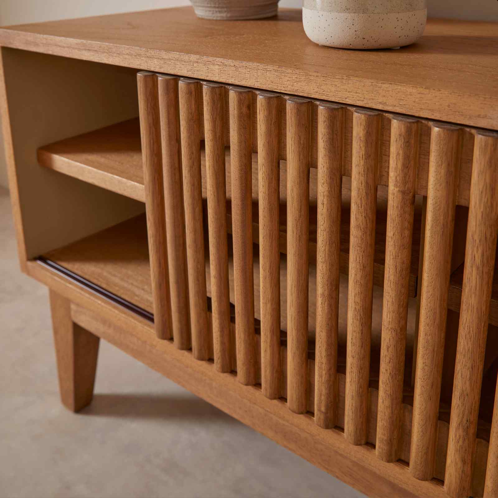 Melia Media Unit with Sliding Doors | S251363