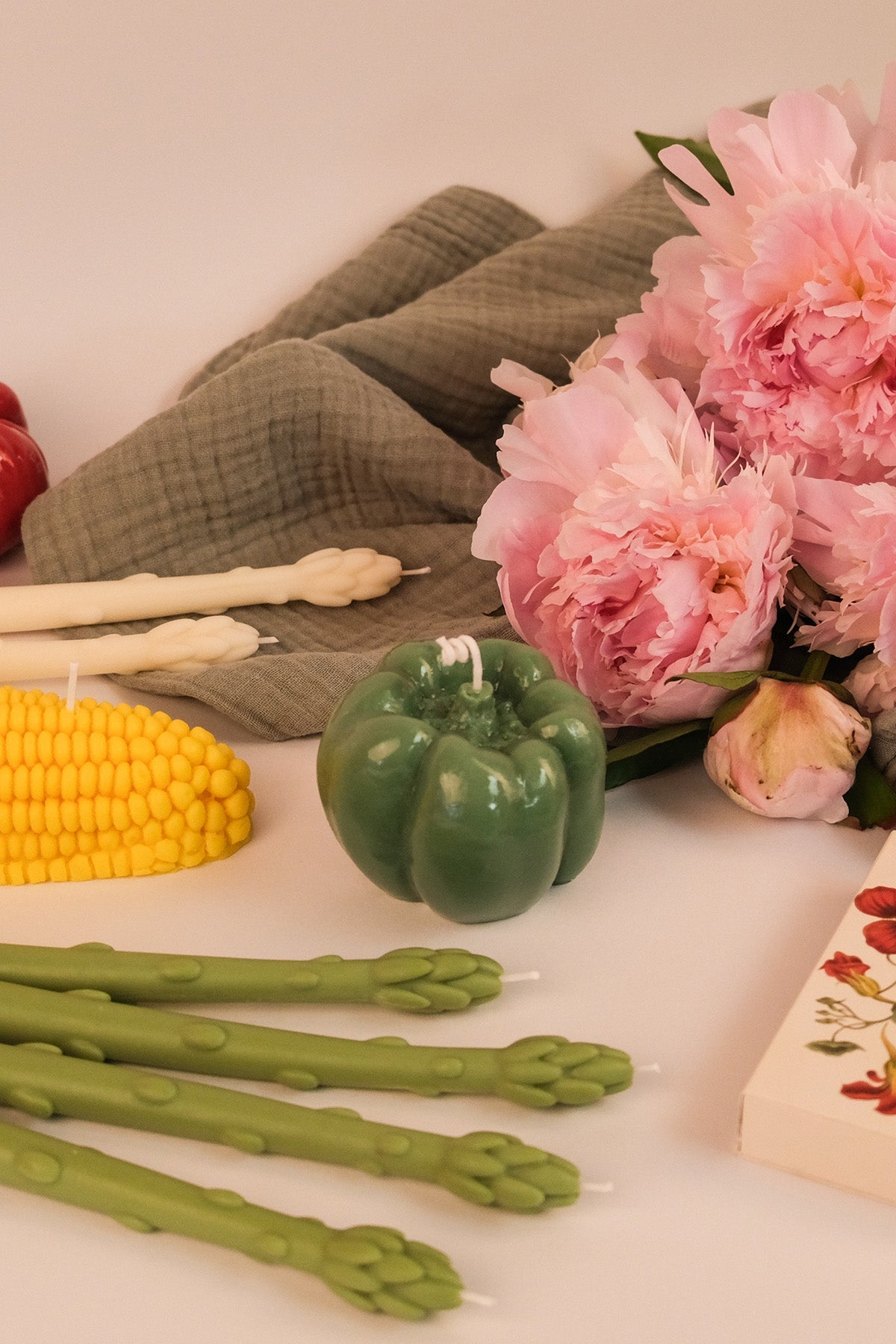 Bell Pepper Shaped Candle  | S251512