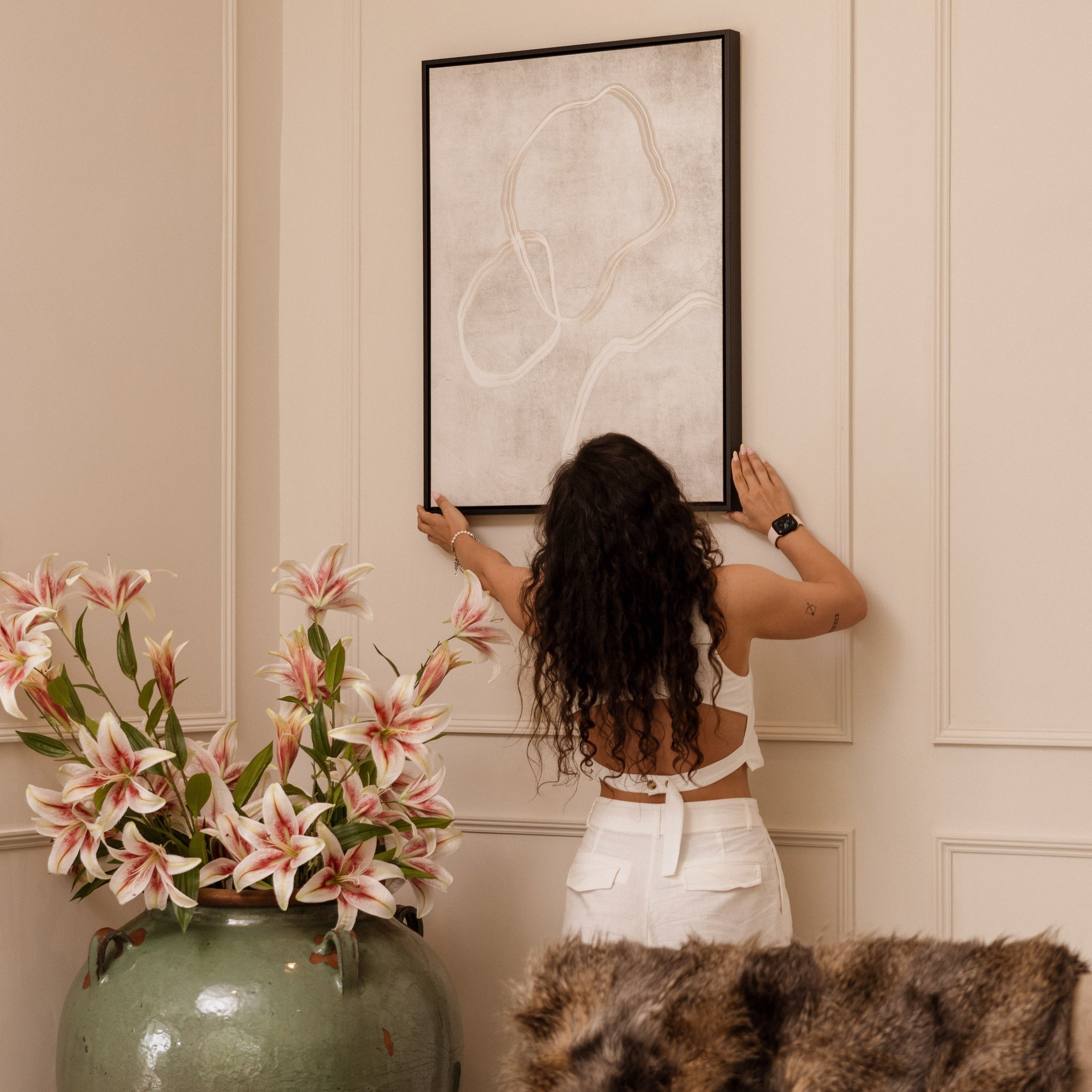 Stylo I Portrait Framed Printed Canvas | S251336