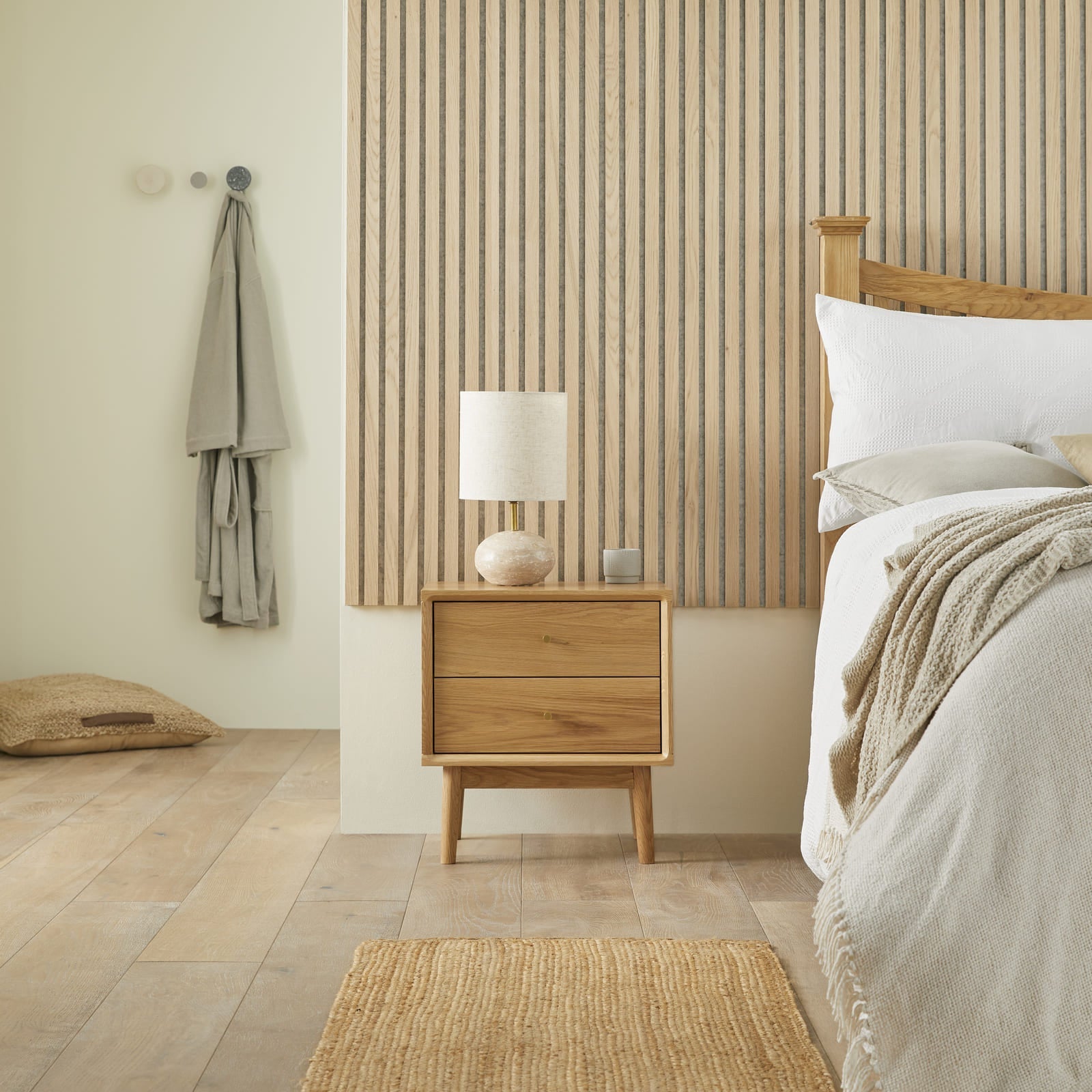 Wright Oak Bedside Table | S25461