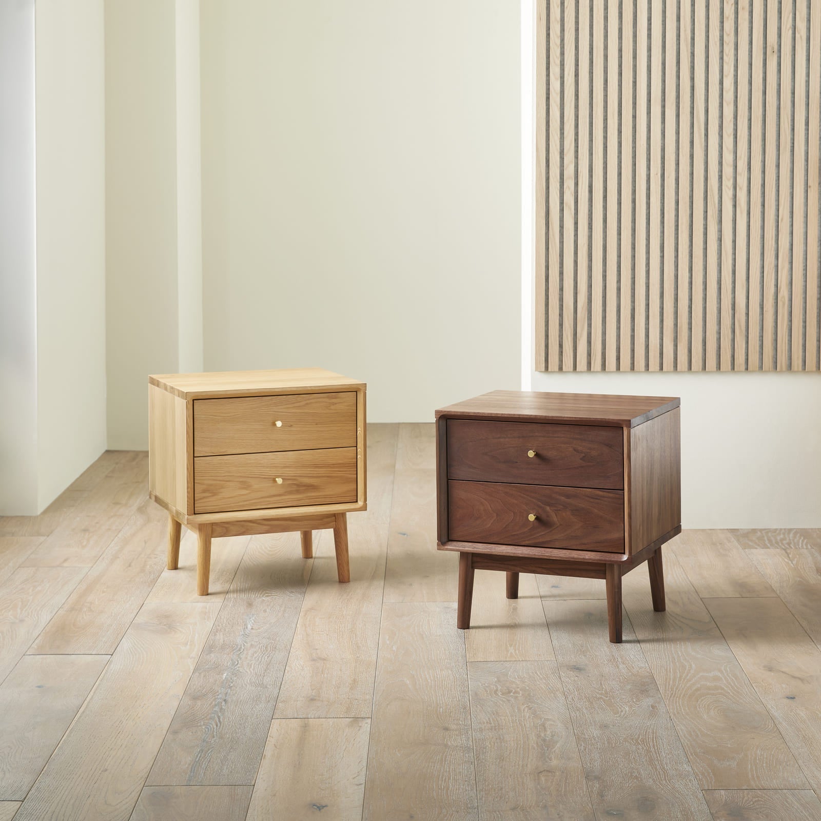 Wright Oak Bedside Table | S25461