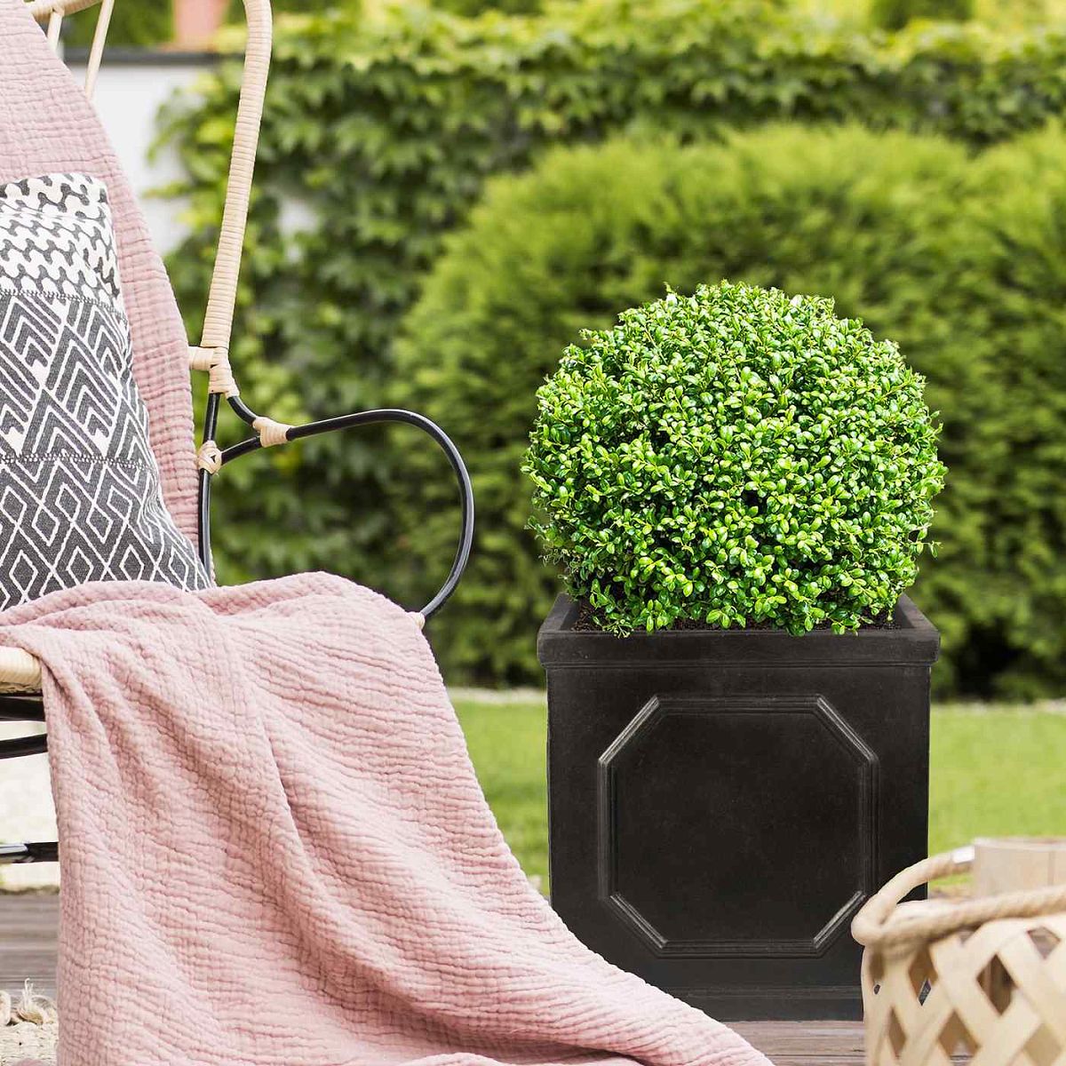 IDEALIST Lite Chelsea Flower Box Square Garden Planter, Faux Lead Grey Light Stone Outdoor   | S25349 | Large Plant Pot W45 H45 L45 cm, 91L