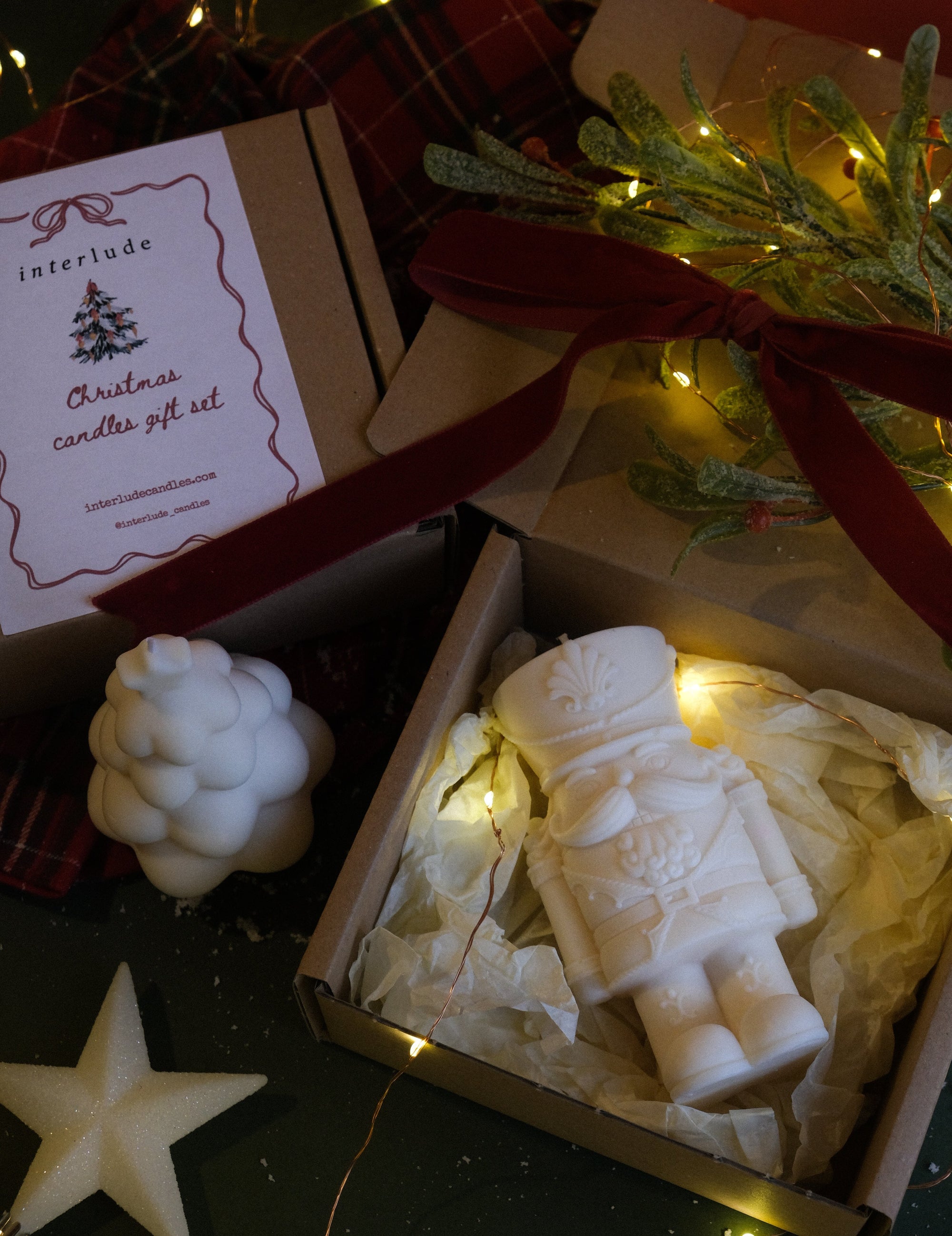 Festive Nutcracker & Christmas Tree Gift Set  | S251513