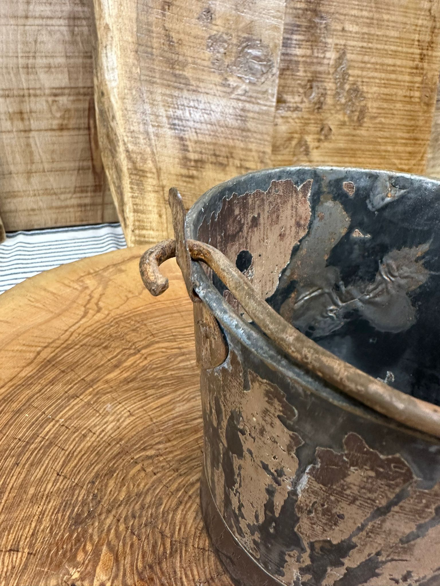 Vintage Mini Metal Planter | S251374