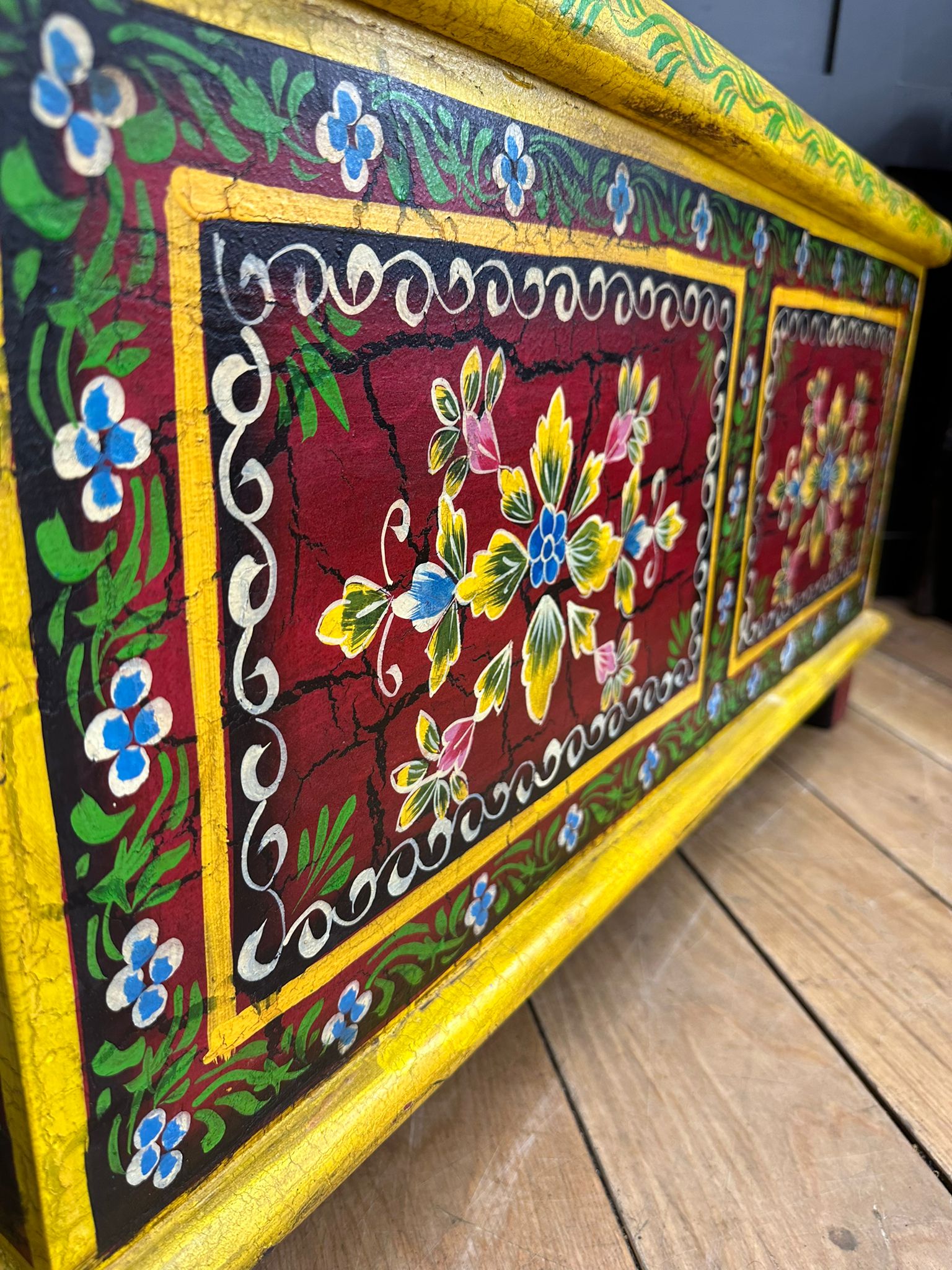 Vintage Hand Painted Storage Box |  S251381