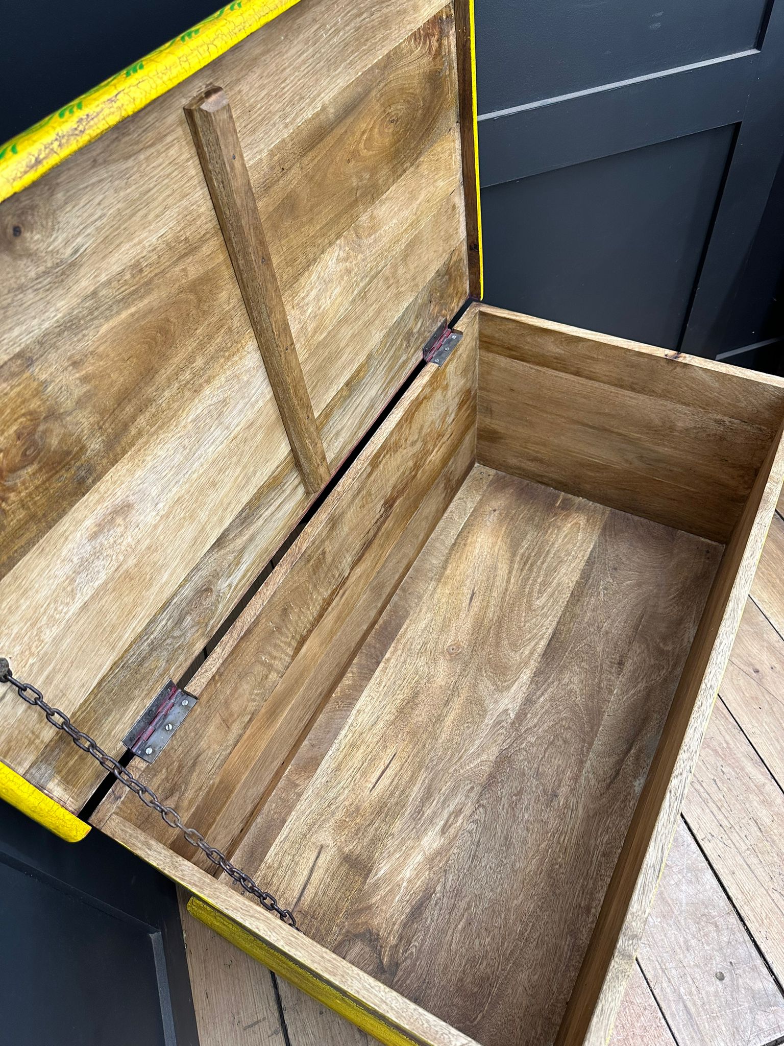 Vintage Hand Painted Storage Box |  S251381