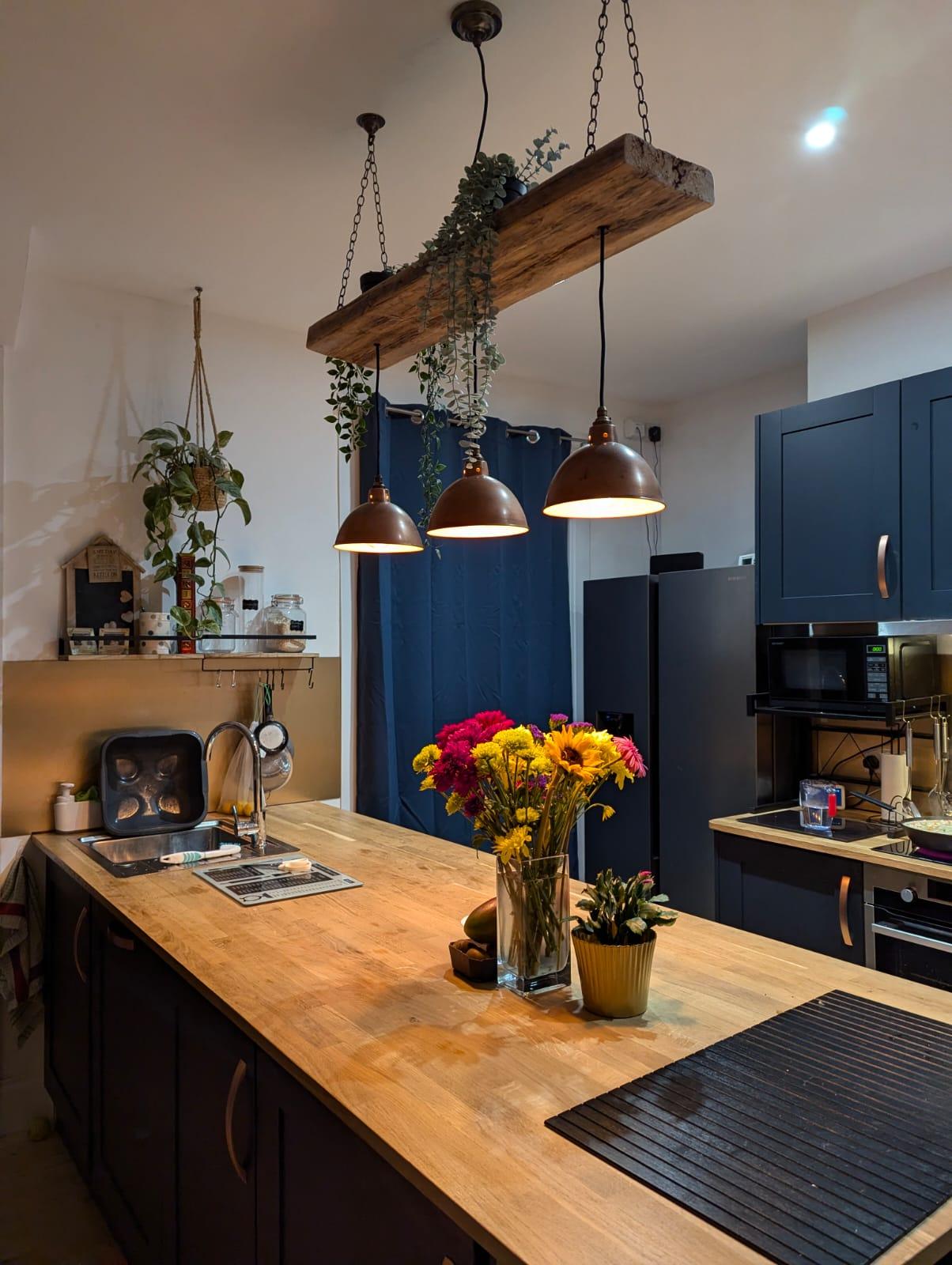 Wooden Beam Light with Shades 120cm  | S251481