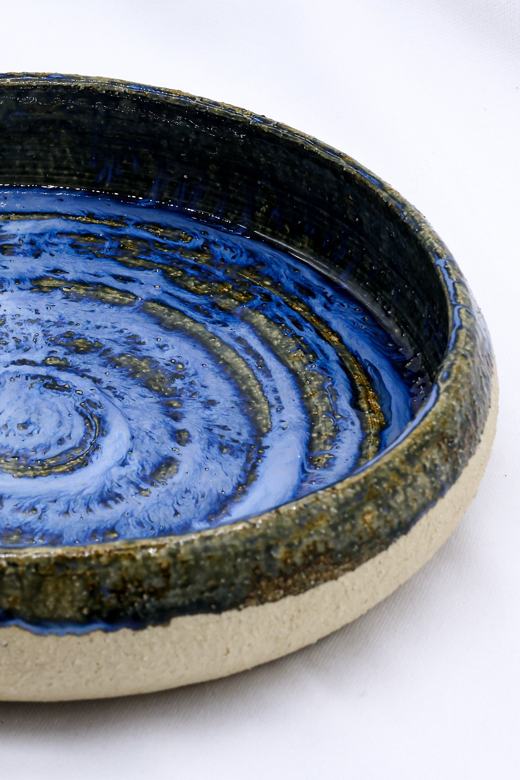 10 inch Aegean Whirlpool Handmade Milled Stoneware Large Ceramic Plate  | S251415