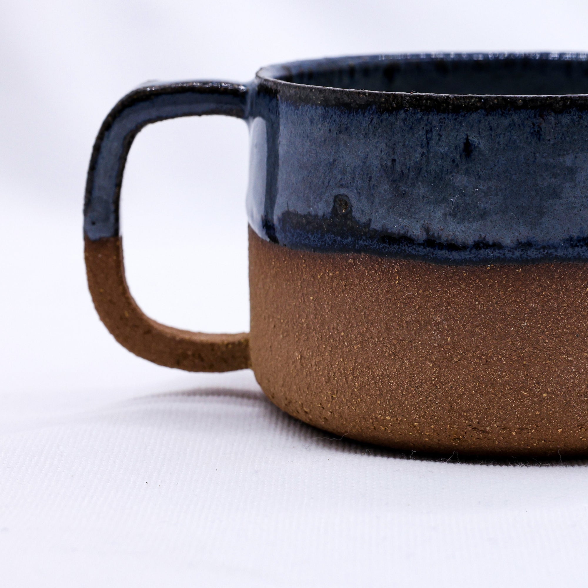 Bluvio Grande Handmade Ceramic Terra Stoneware Mug  | S251562