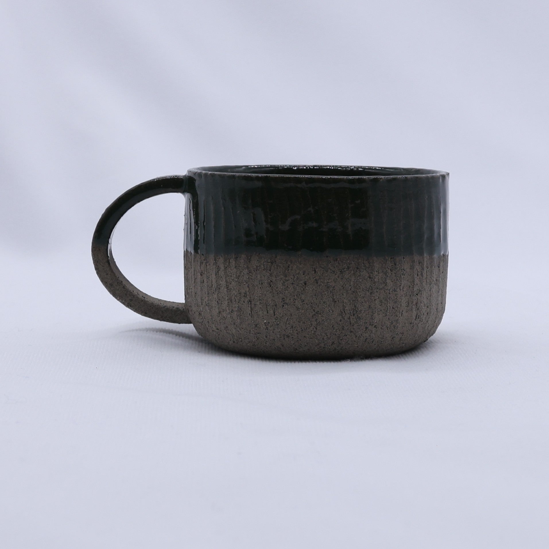Bluverde Arte Handmade Ceramic Smoked Grey Stoneware Mug  | S251563