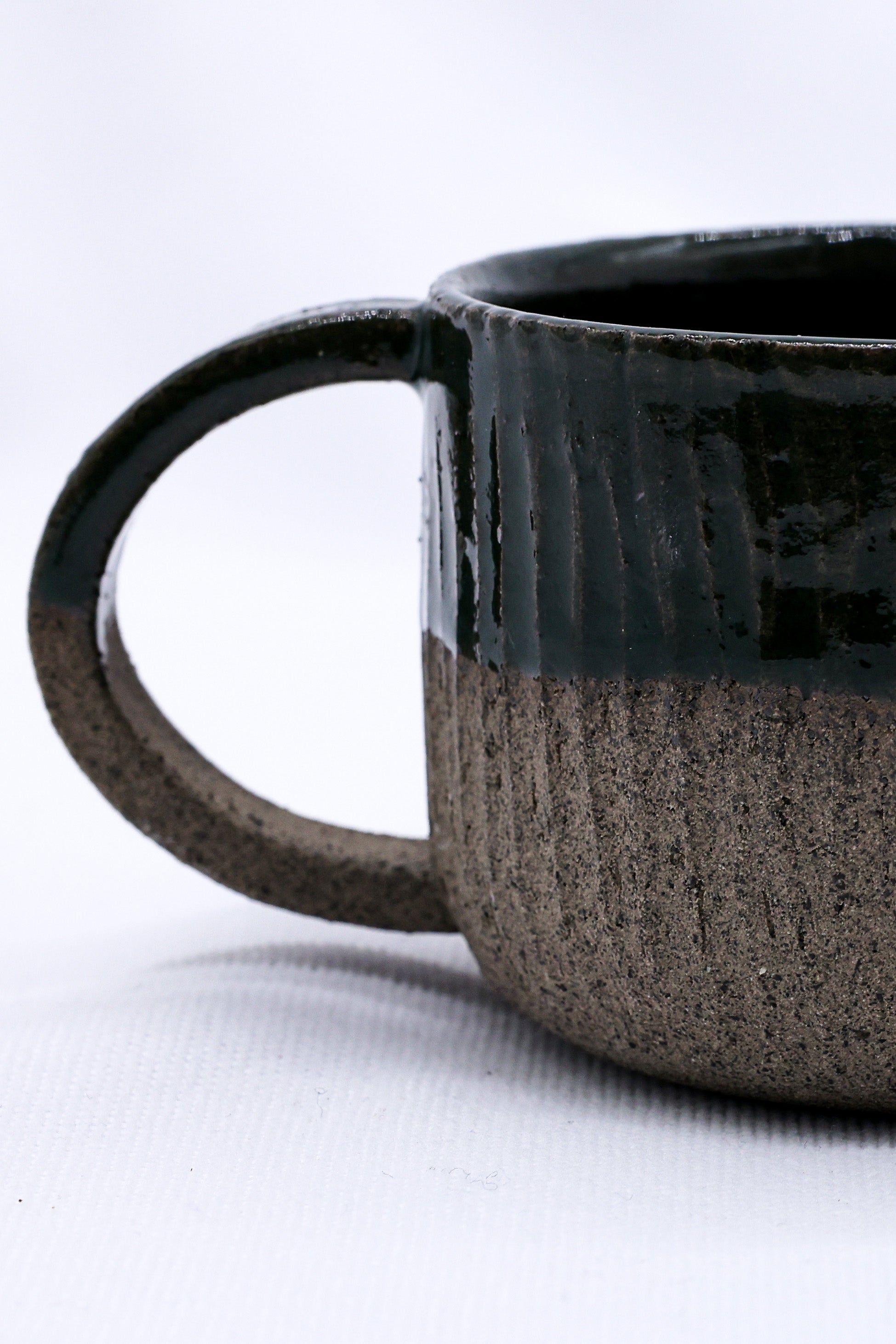 Bluverde Arte Handmade Ceramic Smoked Grey Stoneware Mug  | S251563