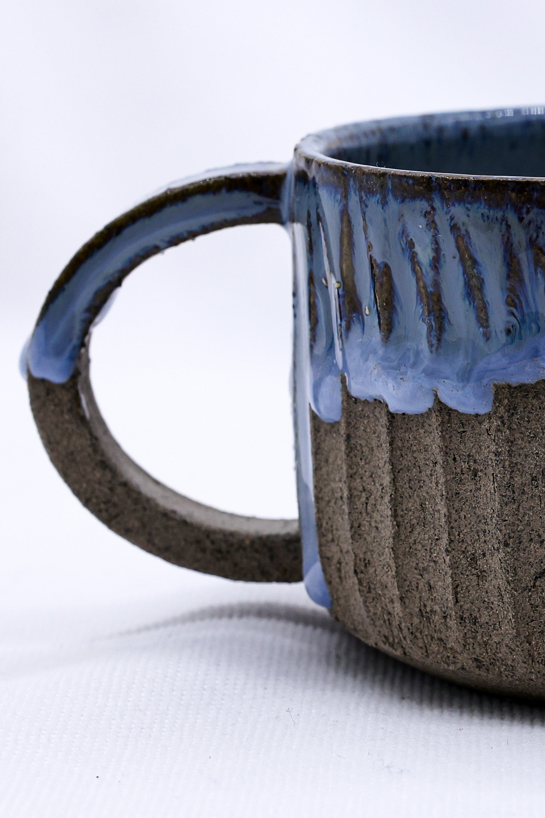 Bianca Arte Handmade Ceramic Smoked Grey Stoneware Mug  | S251427