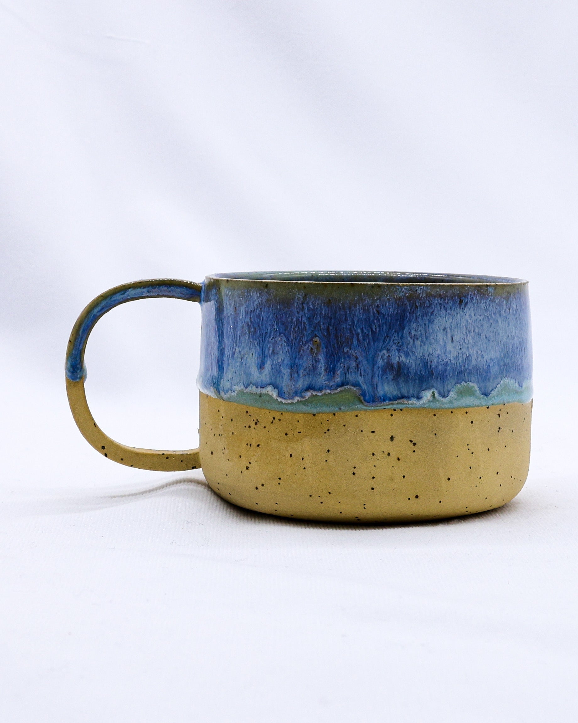 Bluverde Grande Handmade Stoneware Ceramic Mug | S251437