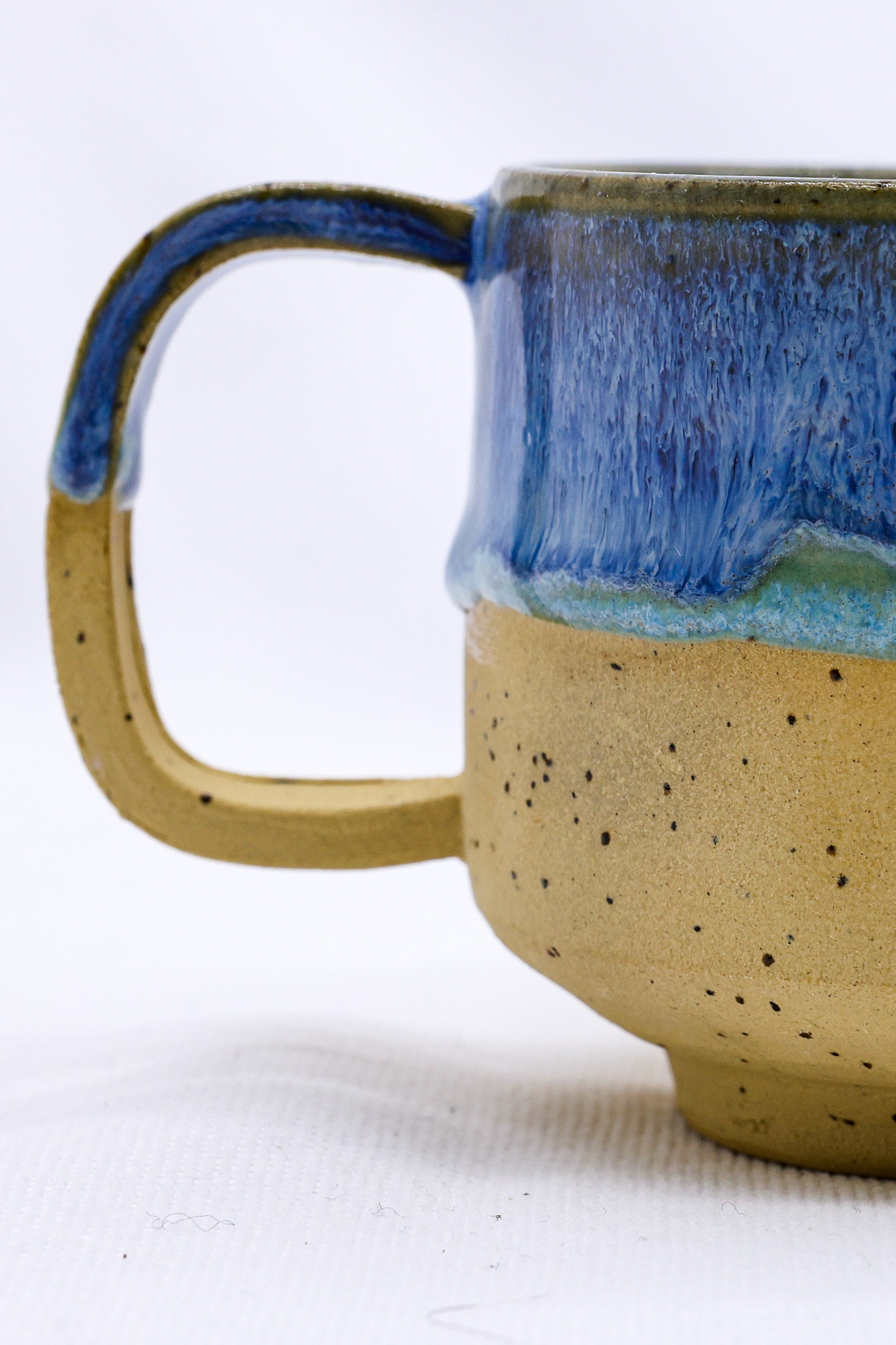Bluvio Sienna Handmade Ceramic Mug | S251438