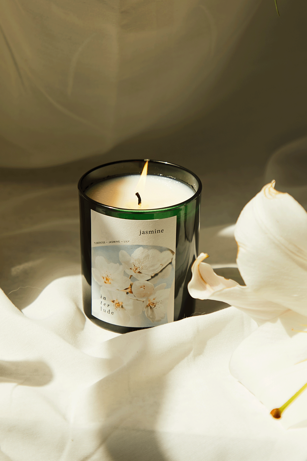 Jasmine Scented Candle  | S251517