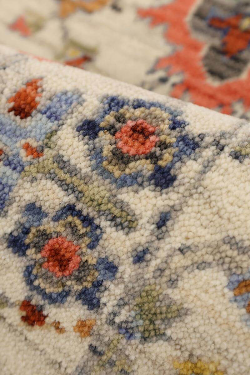 Nomad Floral Persian-Style Rug  | S25375 |