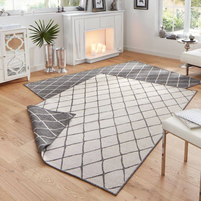 Reversible Indoor- | S25378 | Outdoor Geometric Flatweave Rug