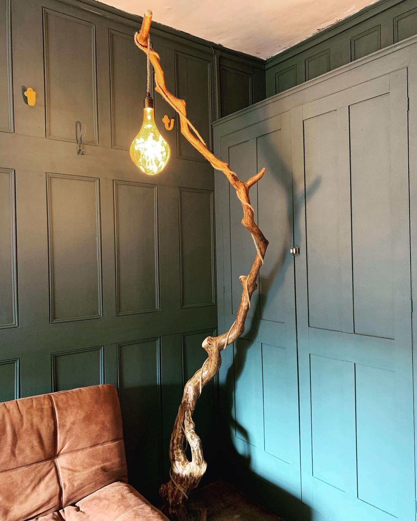 Amélie – Handcrafted Branch Floor Lamp with Reclaimed Timber Base  | S251490
